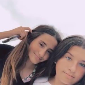 Meet your Posher, Mercedes